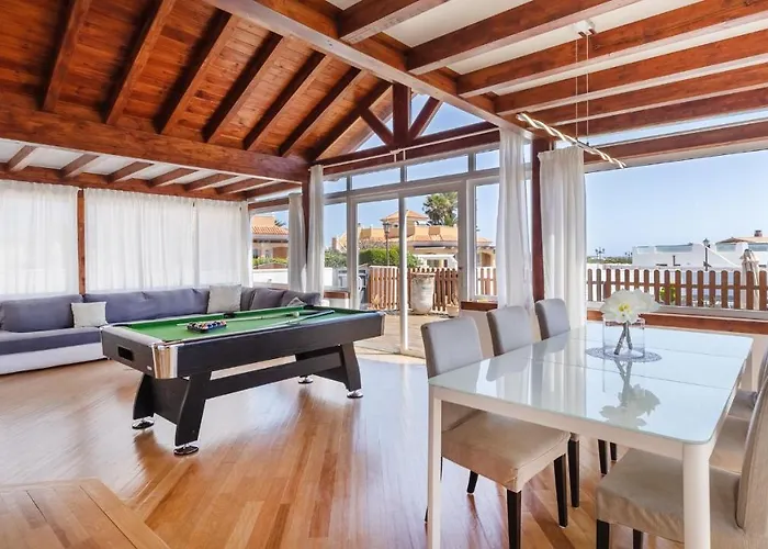Luxury Villa Nieve